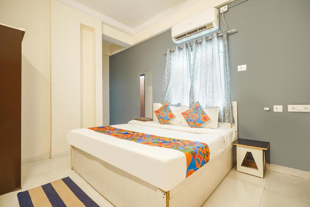 Flagship 63546 Hotel Shraddha Inn photo