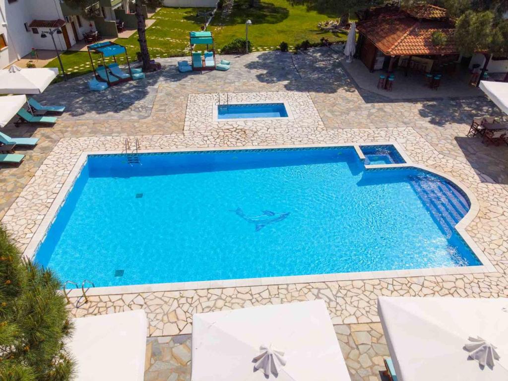 Alexandros Hotel Apartments photo