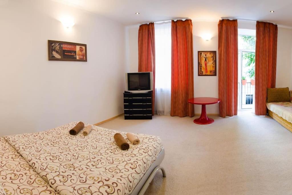 Квартира в центрі поруч госпіталю, Lvov