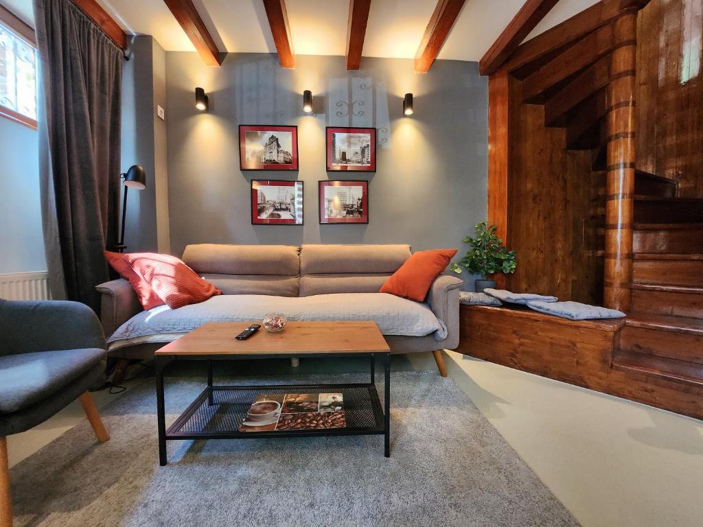 The-POINT Lovely Apart in center of Bucharest, Bukurešť