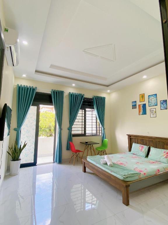 HOMESTAY HUONG