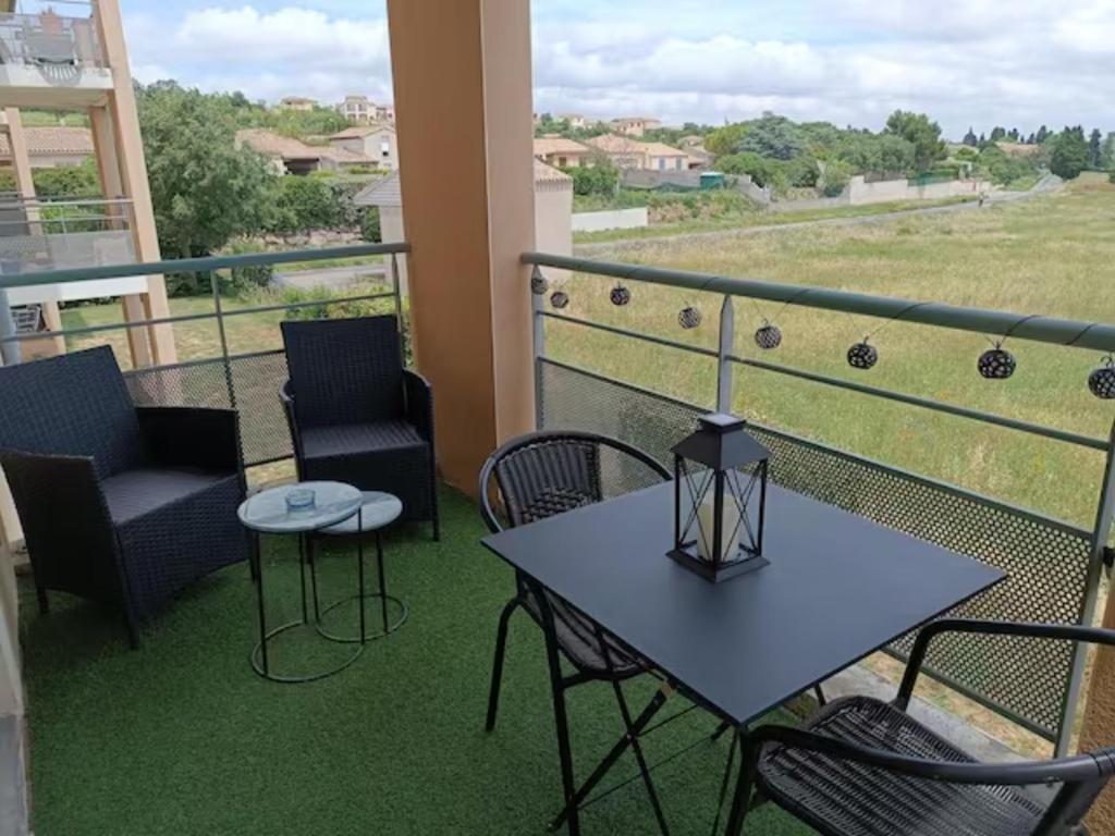 Le cocon de Marie,piscine, balcon, parking gratuit, baignoire - 2