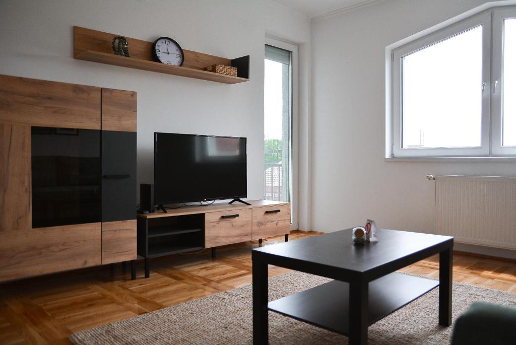 CROWN apartment 2 - 5