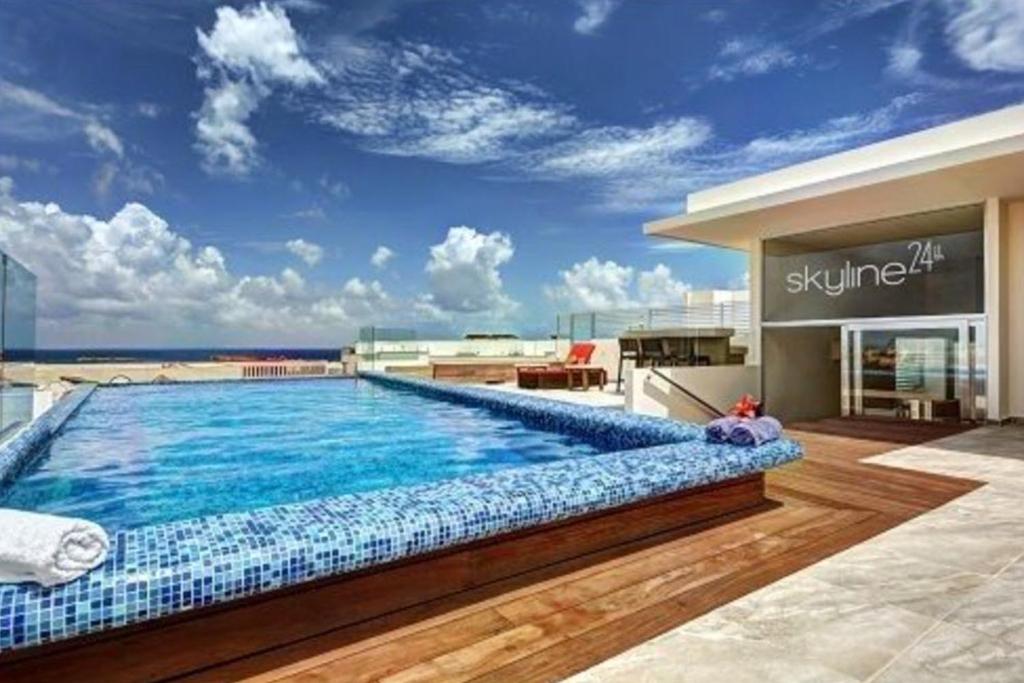 Skyline 304, Playa del Carmen