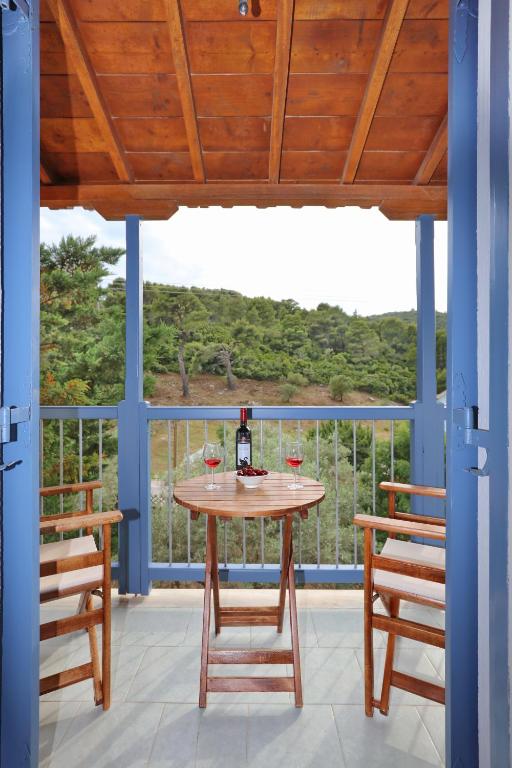 Skopelos Panos Studios photo