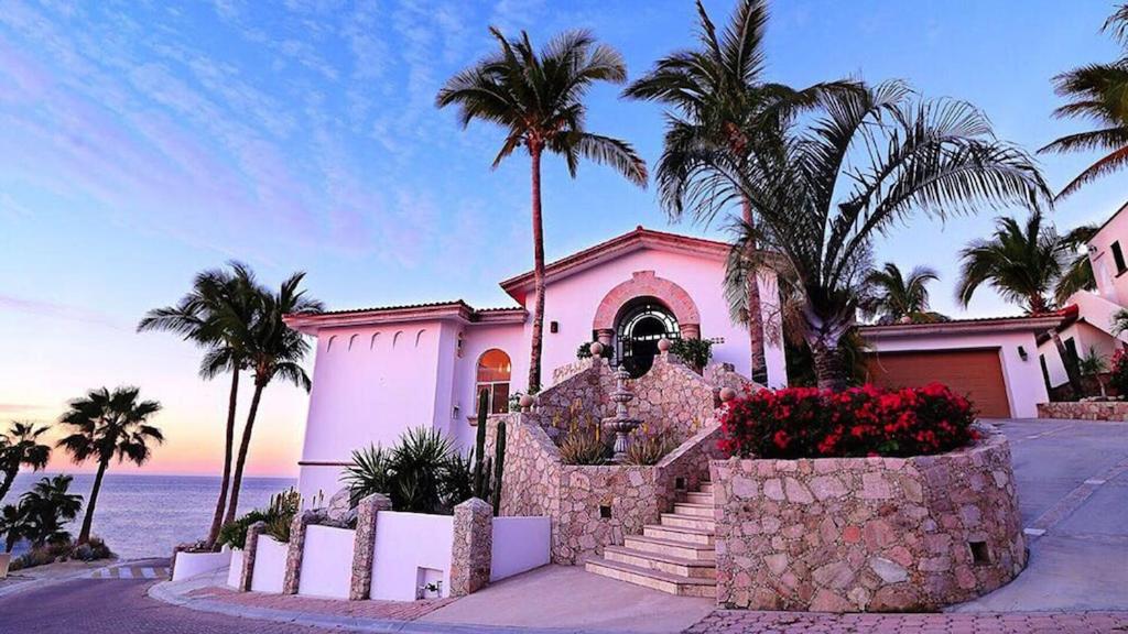 Casa de los Sueños,4BR Cabo Home: Private Pool, Personal Concierge, Private Beach - 1