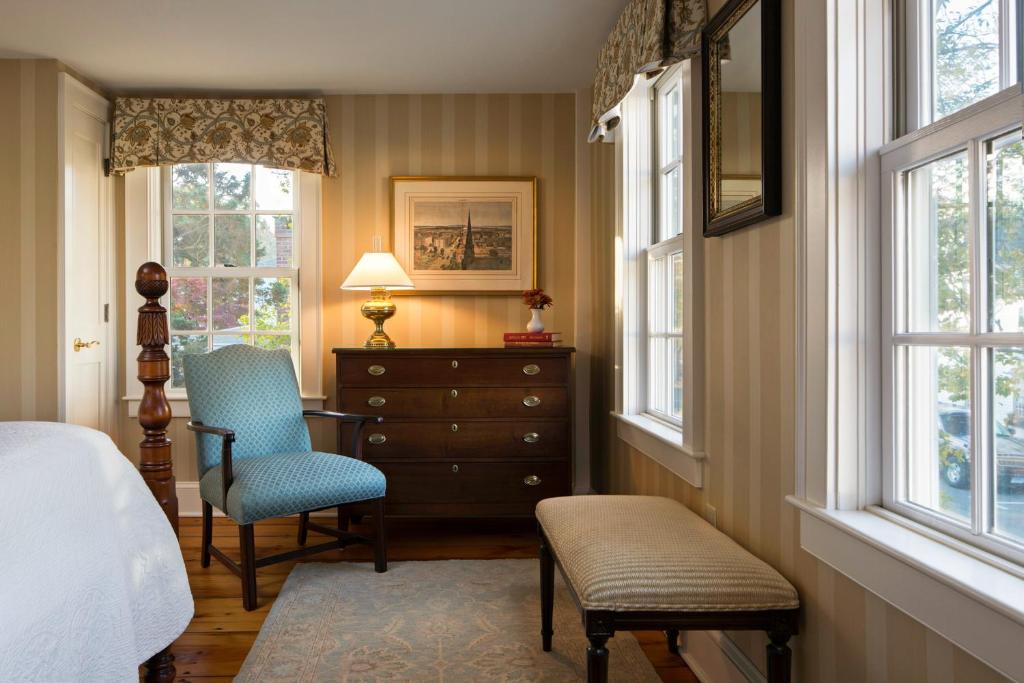 The Griswold Inn photo