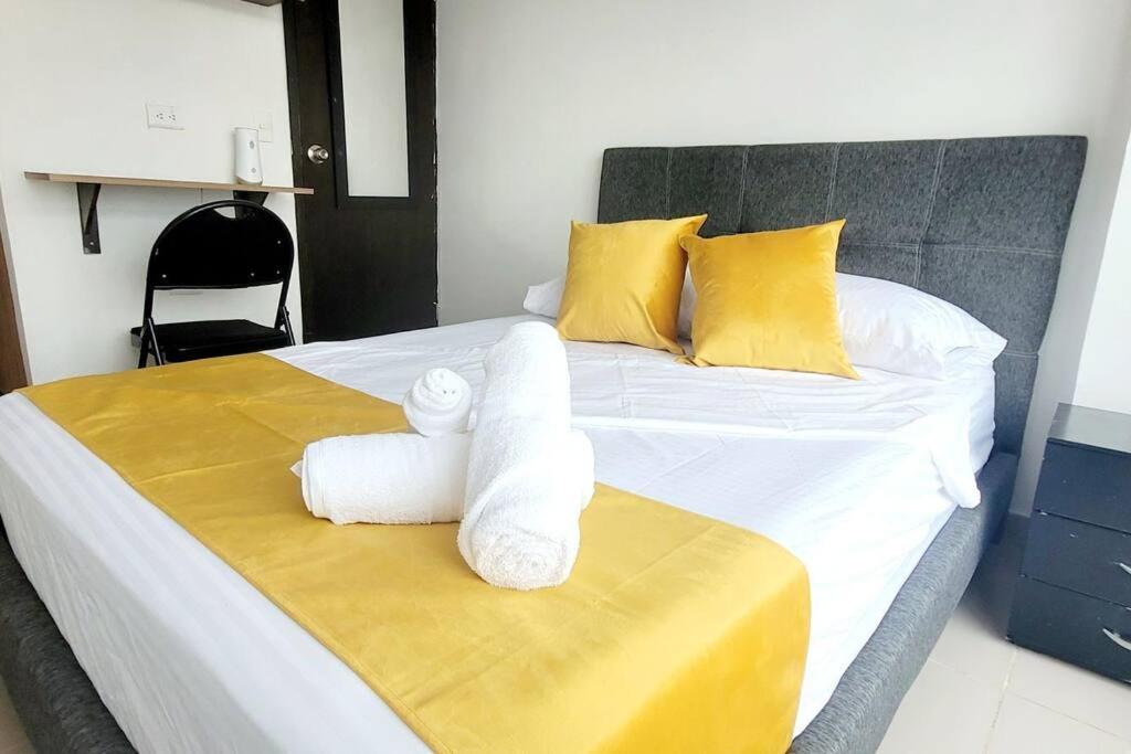 Cerca al barrio Laureles - 5