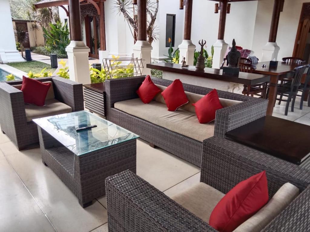 Jimbaran BeachStroll Villa