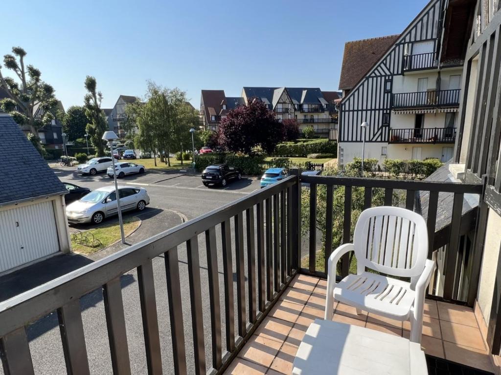 Appartement T3 cosy, proche plage et thalasso, avec balcon et équipements modernes, WiFi inclus - FR-1-487-356 - 5