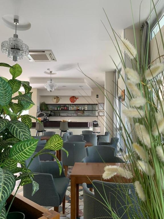 Hotel Haway — Restauracje i bary in Rimini, Emilia-Romania