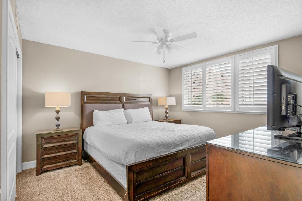 Ocean 214 at The Islander