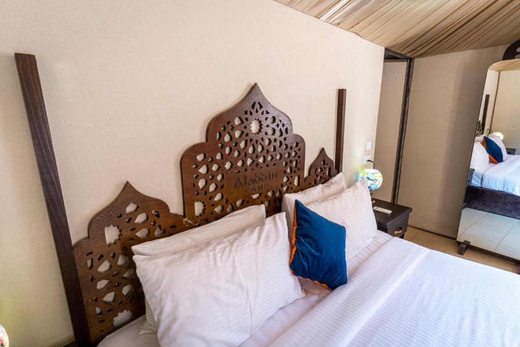 Aladdin Camp photo