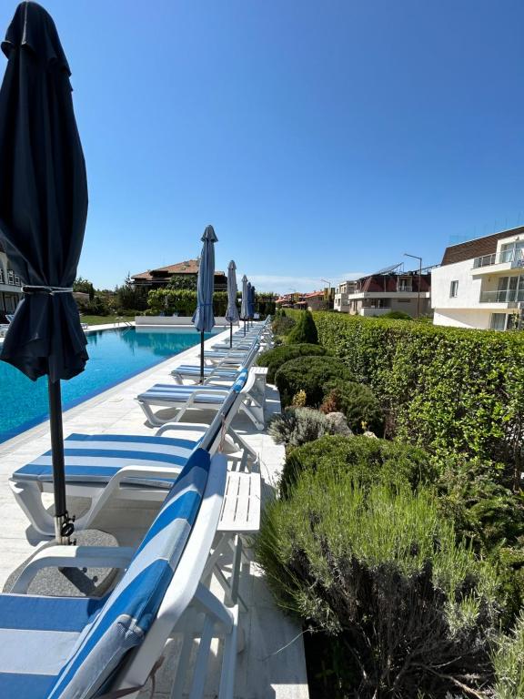 Apolonia Apartments photo