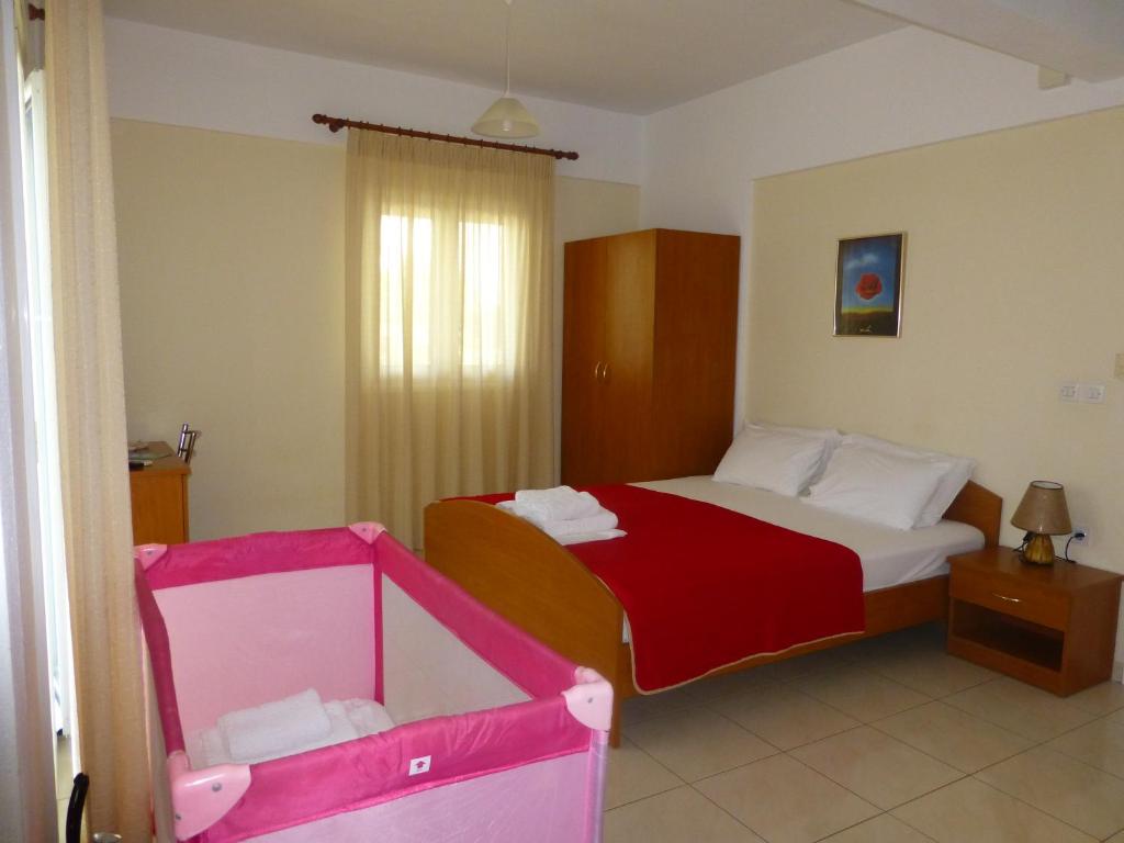 Pavloudis Apartments photo