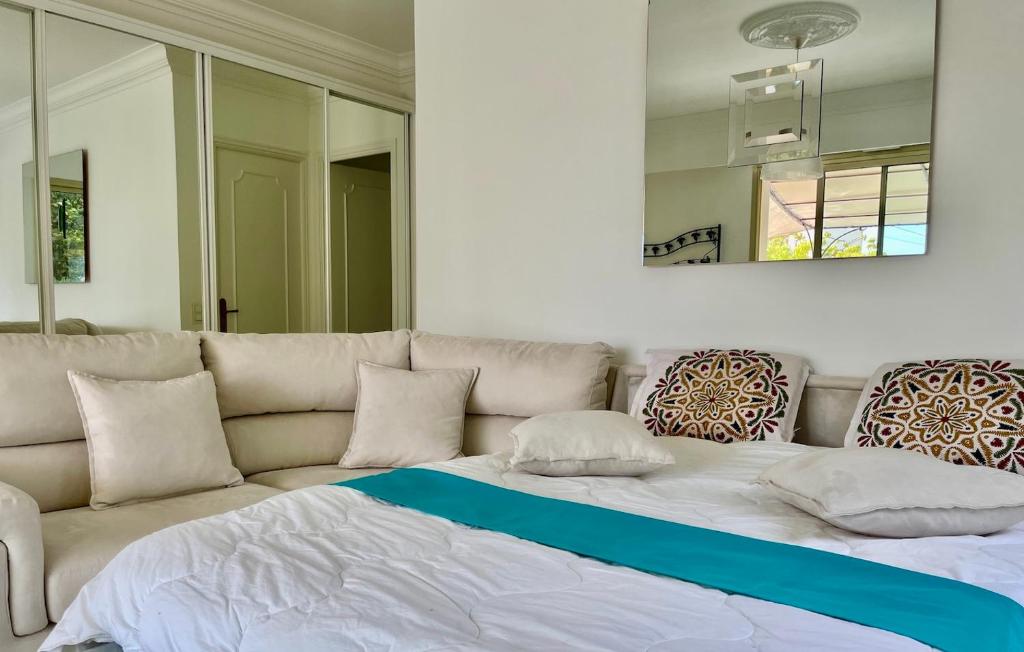 Appartement en rez de jardin dans villa à Nice - 2