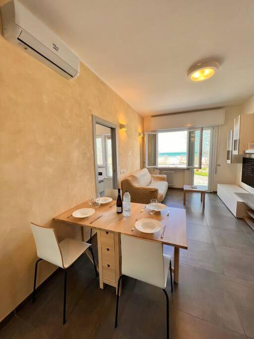 Suite Riminese with Beach Service - 2