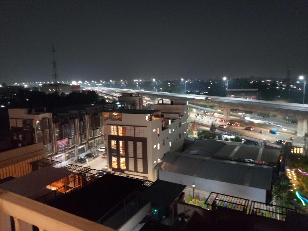 Apartement Bogor Icon Syariah, View Gunung Salak