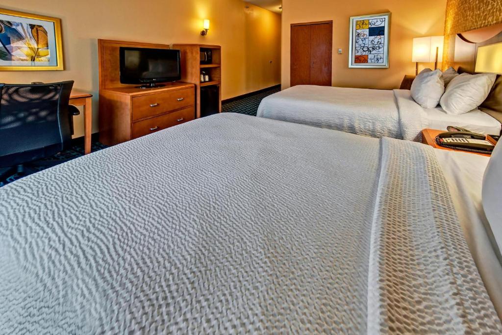 Fairfield Inn & Suites Weatherford photo