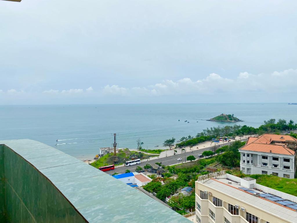 Can Ho Gia Đinh Huong Bien - Cach Bai Sau 50m photo