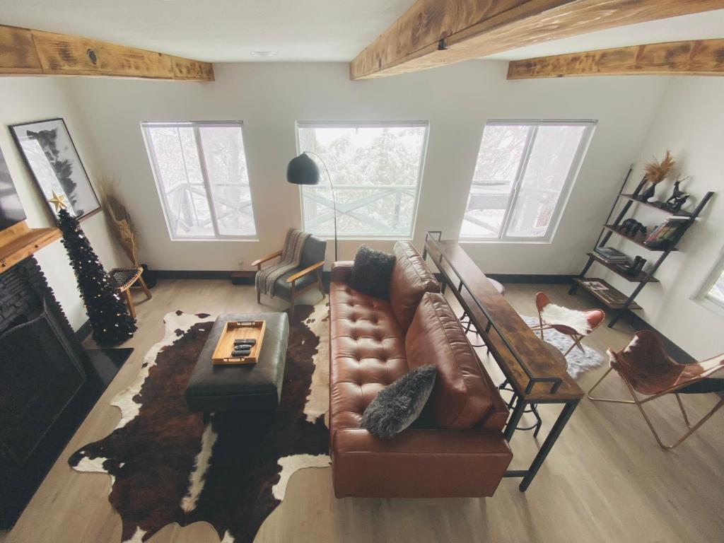 The Inspo Cabin with Stunning View, Running Springs