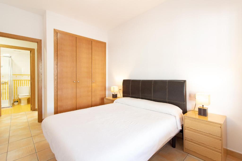 Global Vacacional, Apartamento con gran terraza en Canet - 4