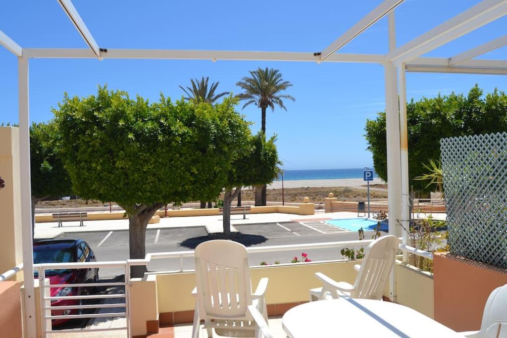 Dúplex en primera linea de playa, Vera