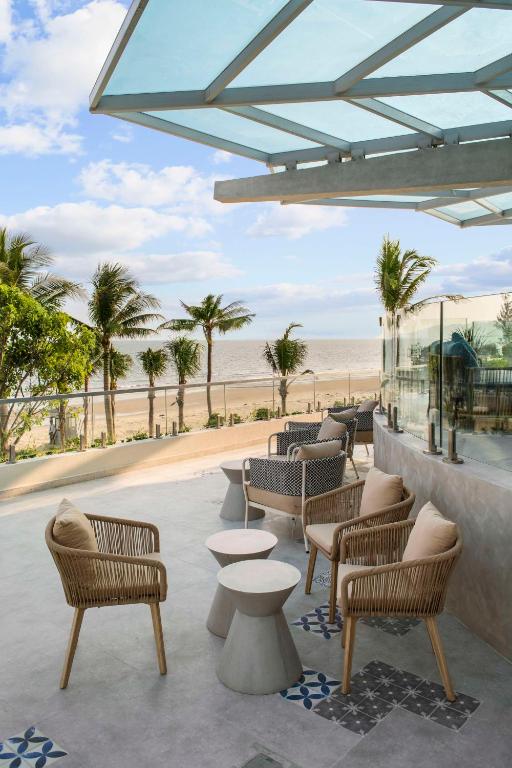 Bar/lounge, Dhawa Ho Tram in Vung Tau