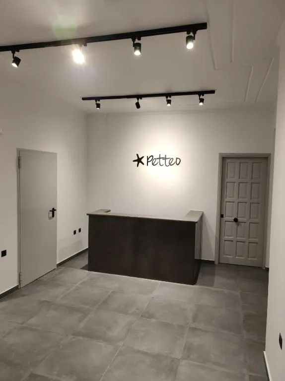 Petteo Serifos, hotel v destinaci Livadakia