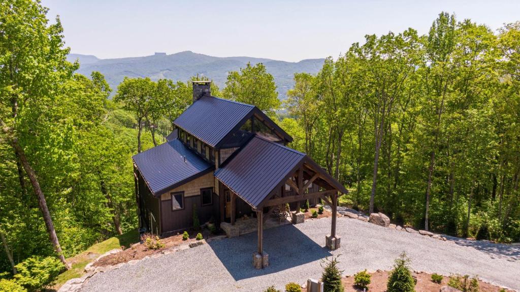 Sanctuary at Eagles Nest, Banner Elk