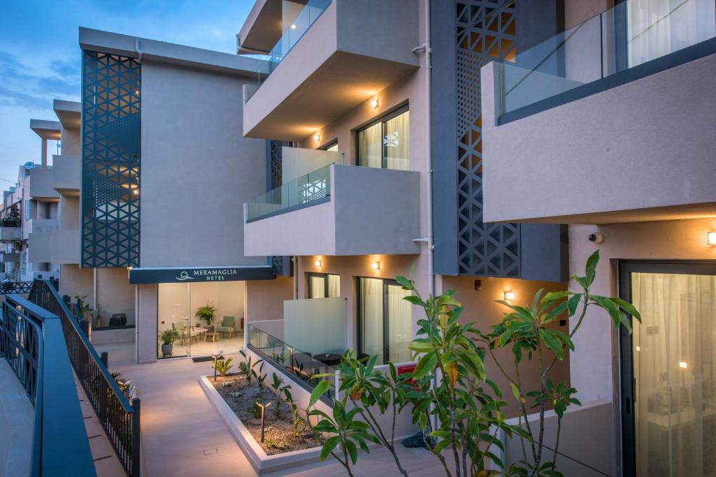 Meramaglia Hotel — Hotel rooms in Malia