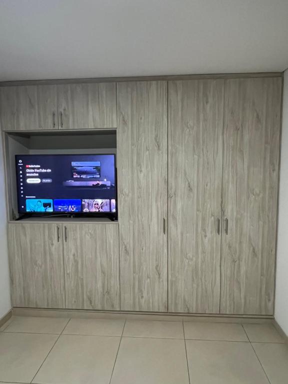 Moderno Penthouse cartago centro vista al rio - 5