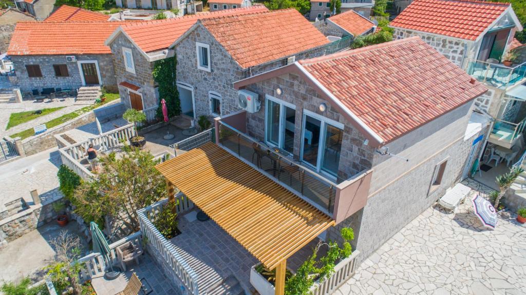 Family House Bjelila - 3