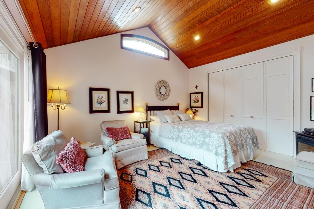 Garden View Relaxation, Arcata