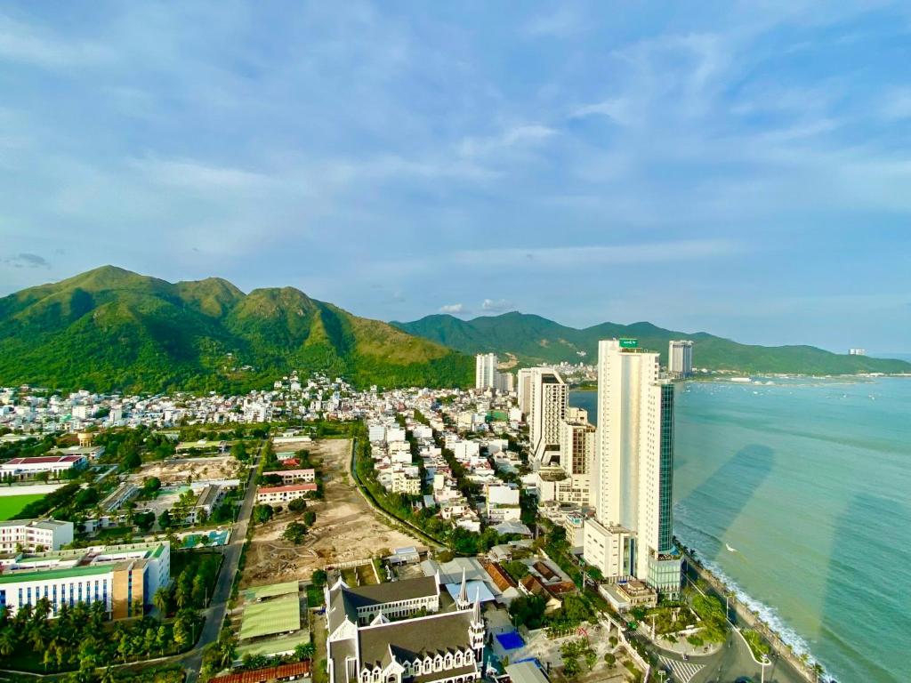 Scenia Bay Luxury Condotel