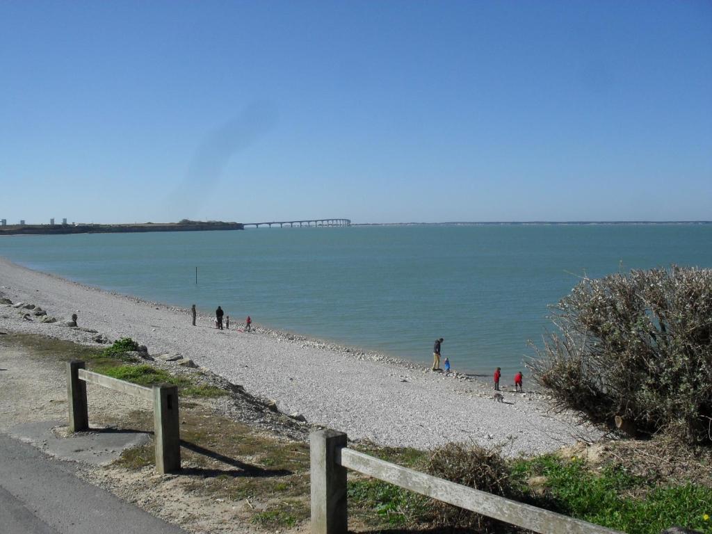 Camping Au Petit Port de L'Houmeau - La Rochelle photo