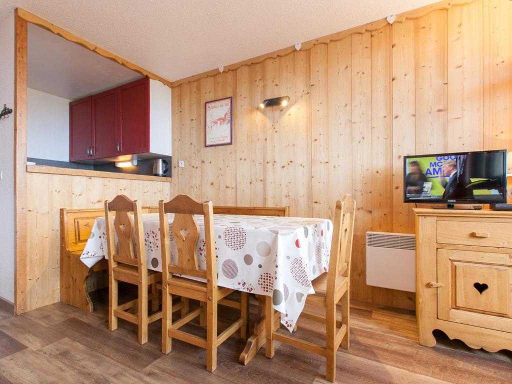 Appartement central pour 6 pers, TV, WiFi, casier à skis - 2