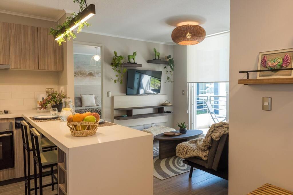 PUCON depto NUEVO! DOS DORMITORIOS DOS BAÑOS, en condominio con estacionamiento,balcon, super equipado, WIFI Y CABLE, PISCINA CON JARDINES, ZONA TRANQUILA A SOLO 5 MINUTOS DEL CENTRO EN AUTO - 1