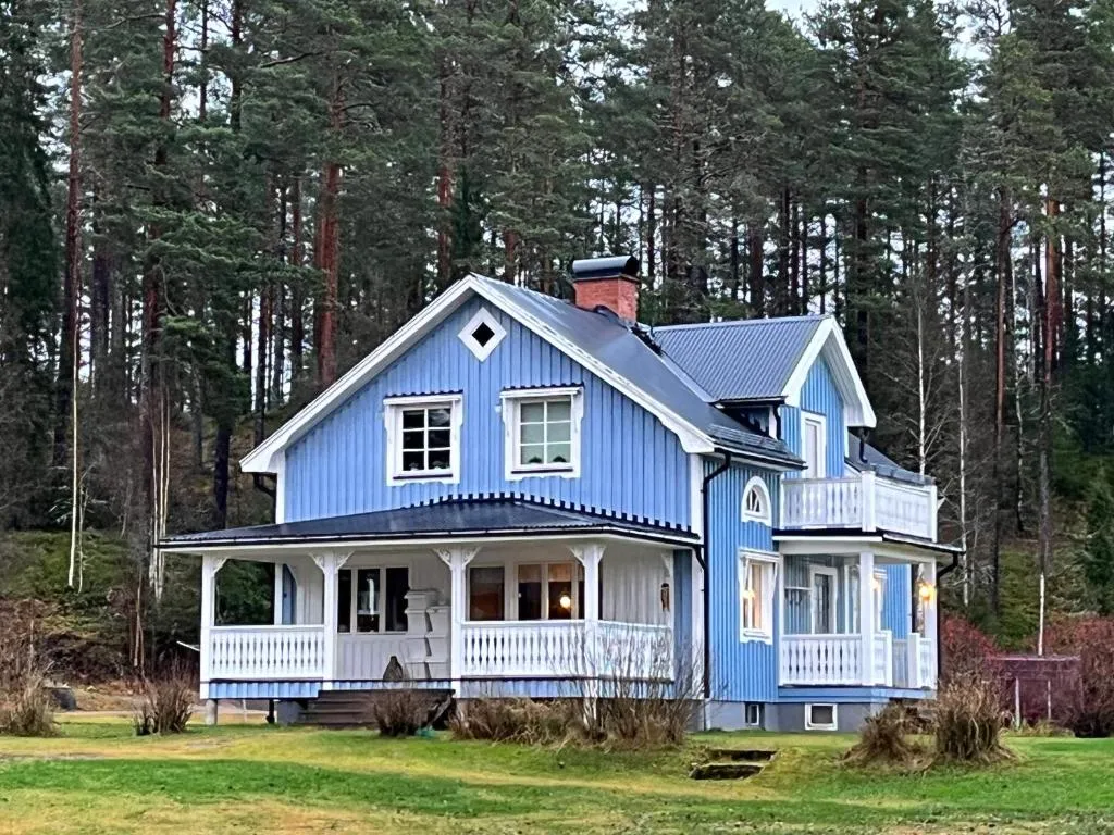 Gård Mörbacka Bed & Breakfast, hotel in Mörbacka