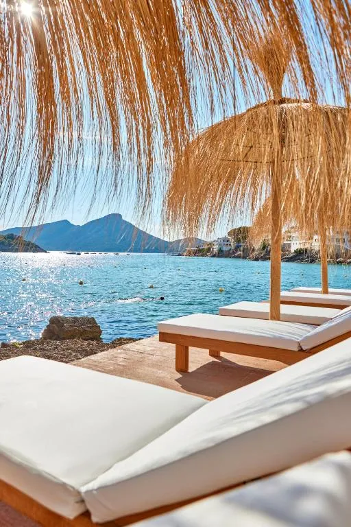 Universal Hotel Aquamarin, Hotel in Sant Elm