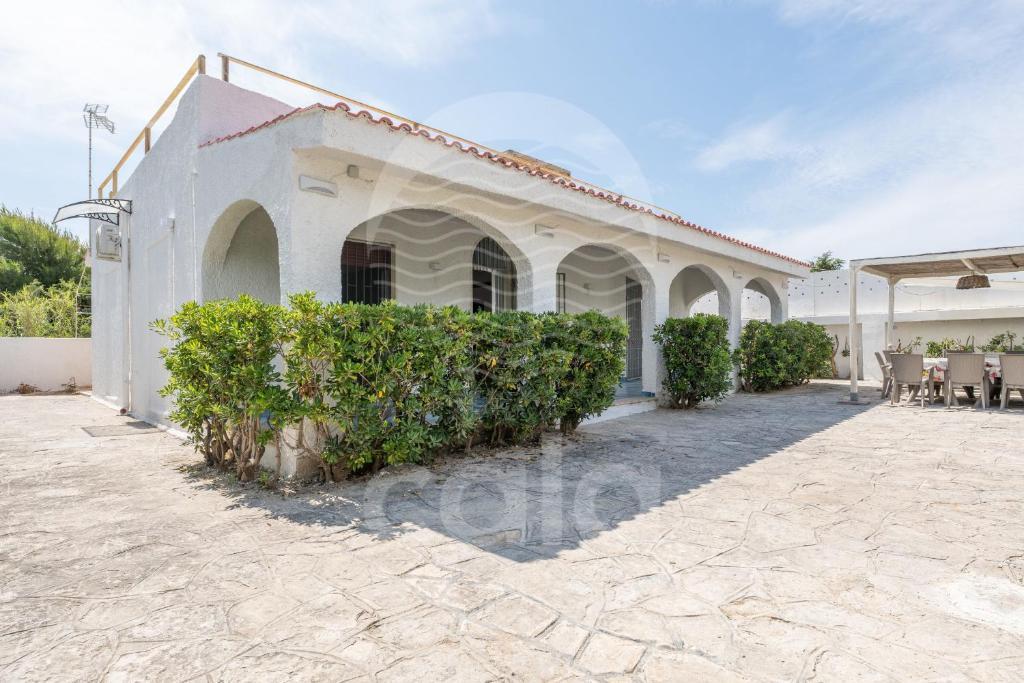 Villa Prima Fila- Spiaggia a 5 m - By Cala Salento - 1