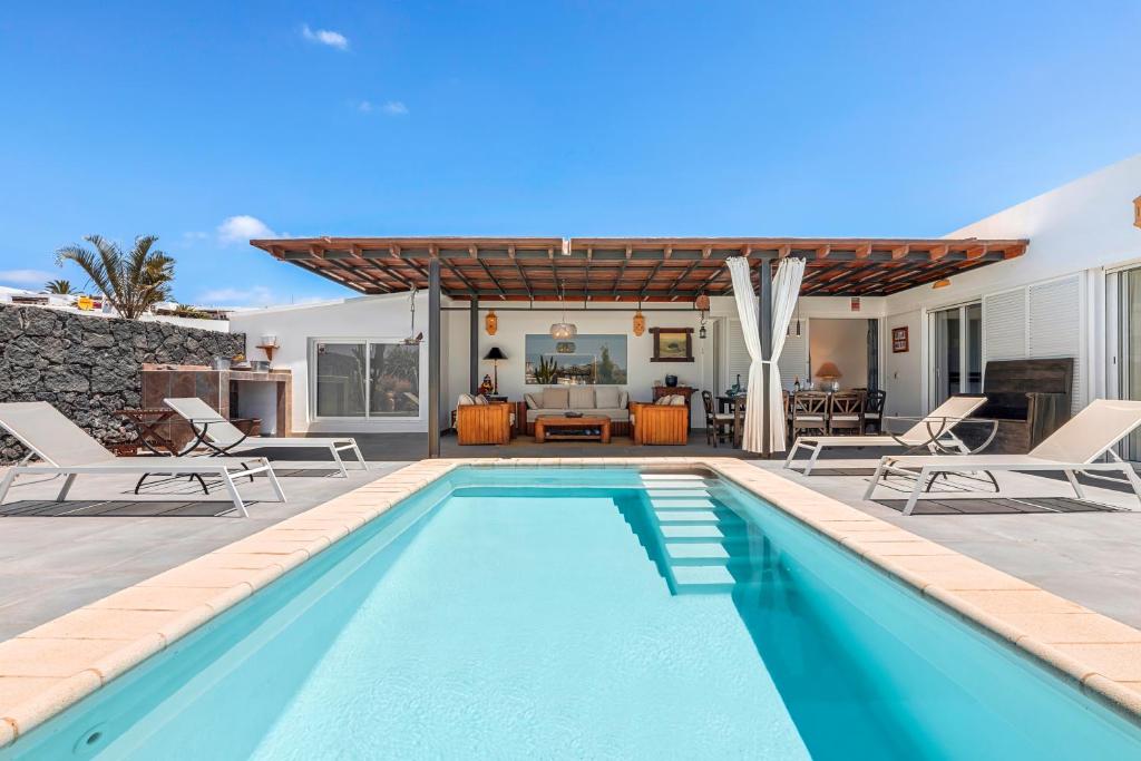 Villa Patos - 1