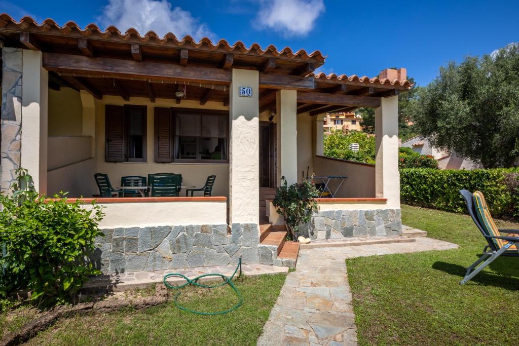 GuestHost - Costa Rei Beach Central House with Terrace! - 1