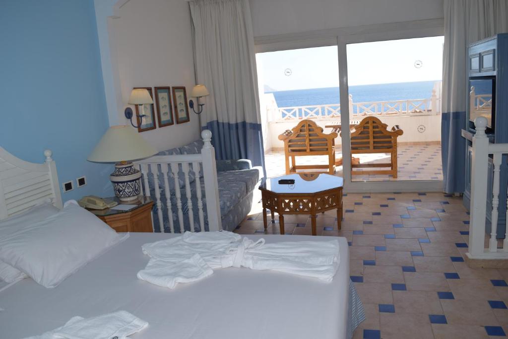Sheraton Sharm Hotel, Resort, Villas & Spa photo