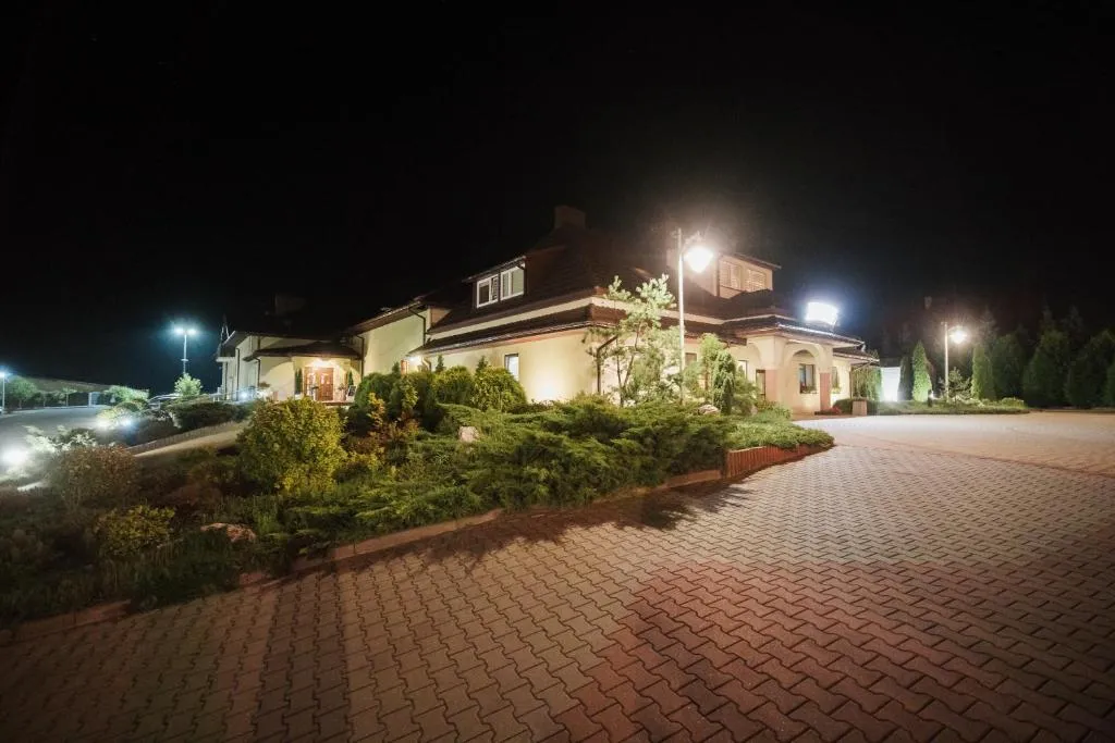 Hotel Hetman，位于可罗日采的酒店