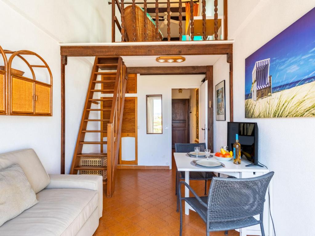 Studio Héraclée-1 by Interhome - 2