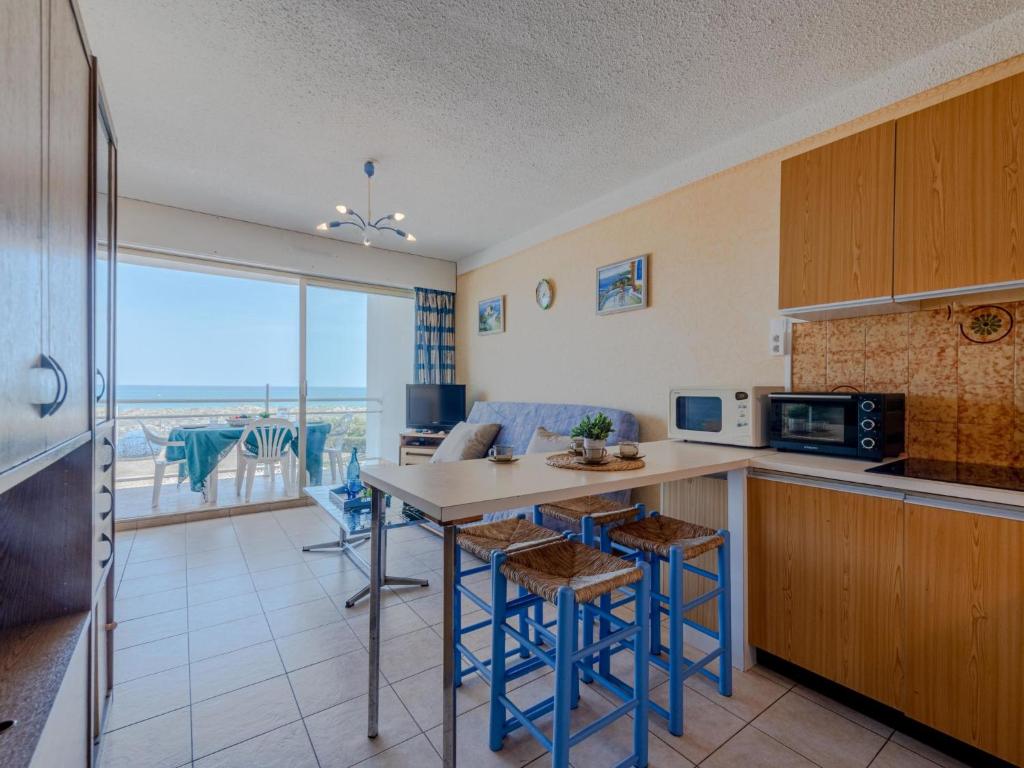 Apartment Amphitrite-1 by Interhome - 4