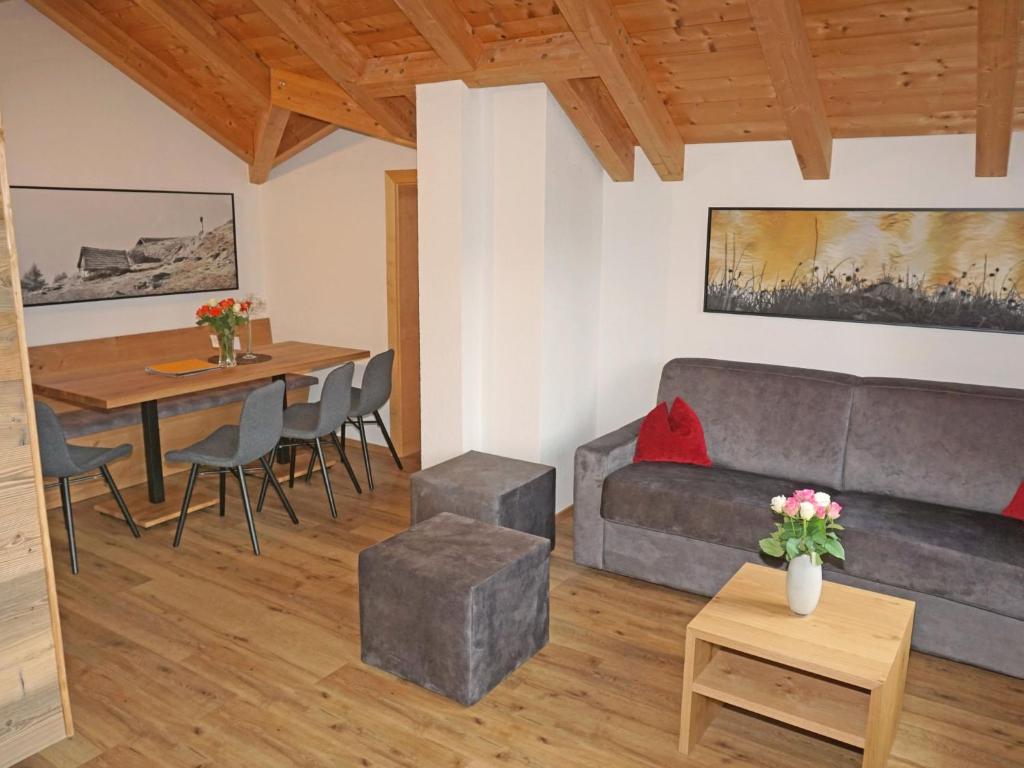 Apartment Ladis-3 by Interhome - 4