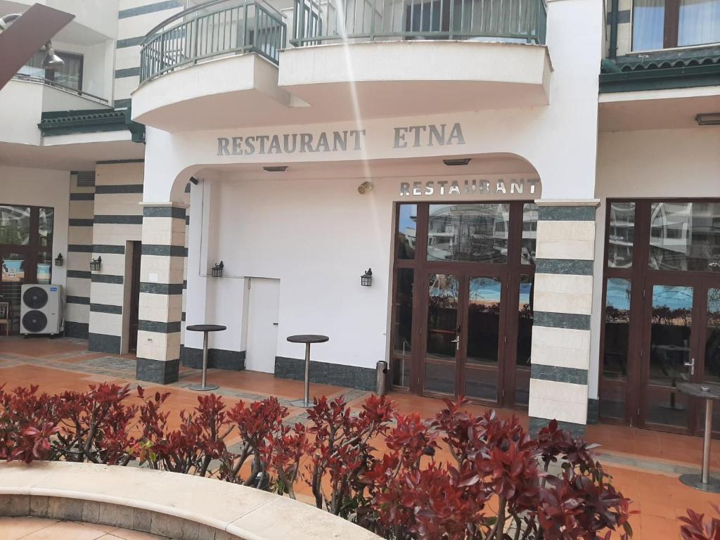 Kalina Private Apartments in Emerald Resort, Ravda photo