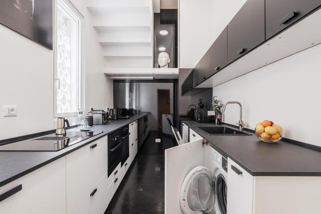 The Best Rent - Spacious apartment with terraces with panoramic view of Rome - 5